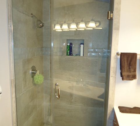 Master 3/4 bath