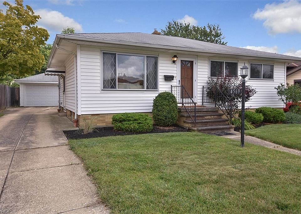 1st image of 4569 W 194th St