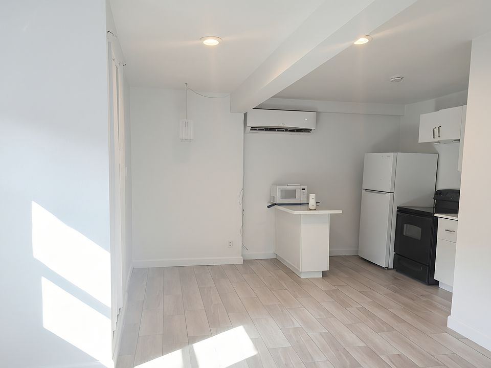 1st image of 1013 Ohio Ave #3