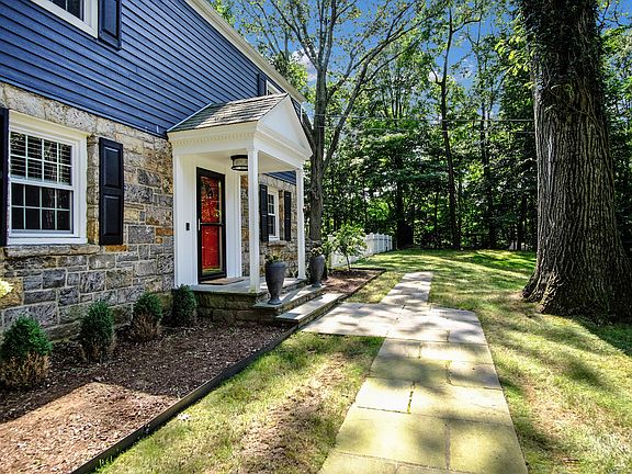 104 Kewanee Rd  (  034of 35).JPG