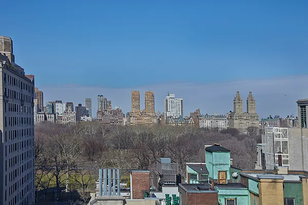 Sold by Brown Harris Stevens | media 23