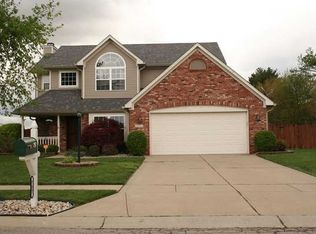 757 West St, Whiteland, IN 46184