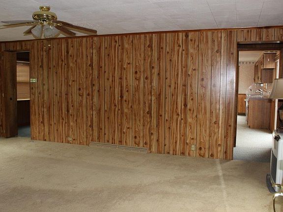 5th image of 23 Parkway Dr