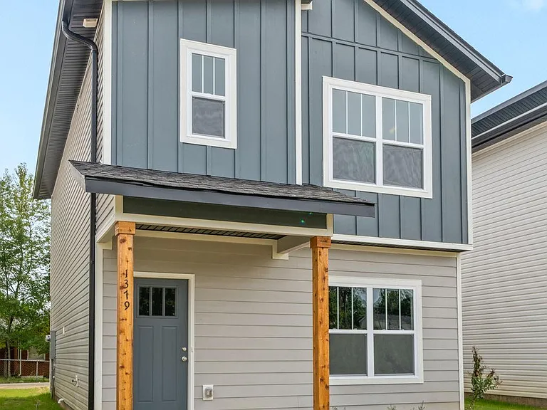 1305 Dodd St — Photo 1
