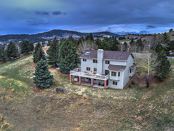 2nd image of 380 Sunrise Drive