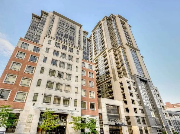 150 Main St W #909, Hamilton, ON L8P 1H8