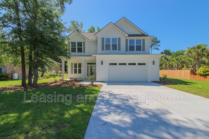 1st image of 3633 Happyland Blvd