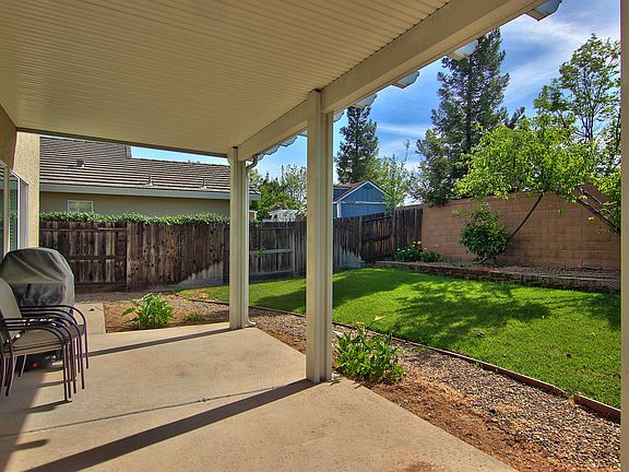 3rd image of 1724 Tatiana St