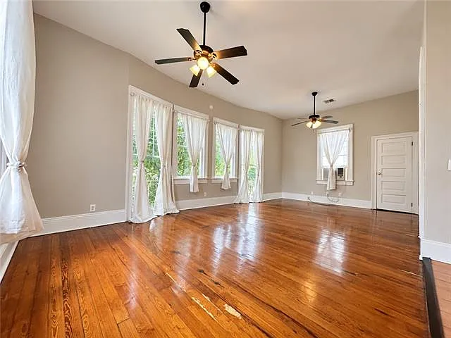 2 bed, 2.0 bath, 1600 sqft, $2,300 — Photo 4