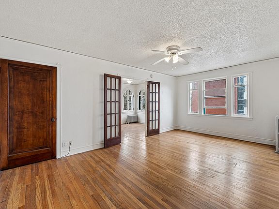 2nd image of 940 N Clarkson St APT 6