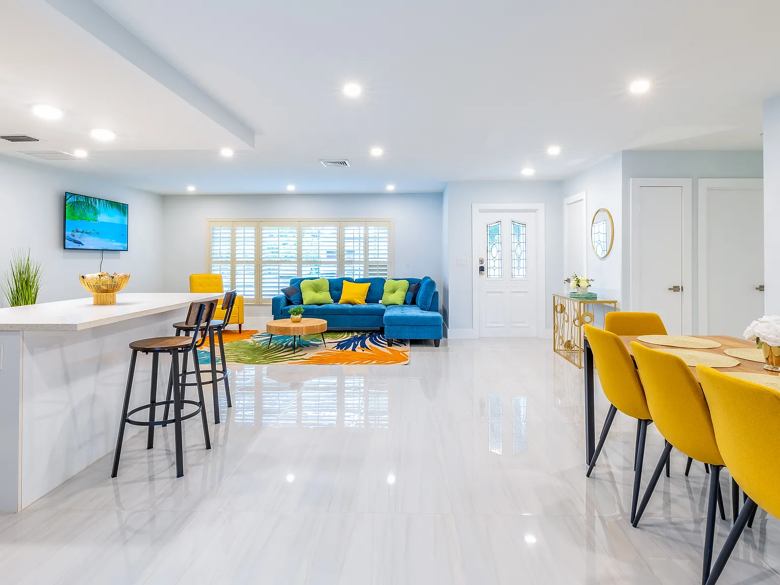 4 bed, $7,425 — Photo 4
