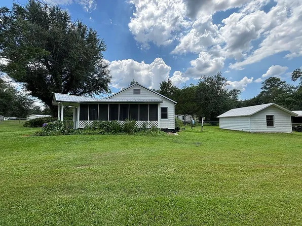 3474 Roche Ave, Vernon, FL 32462