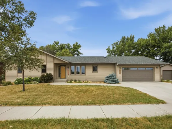 3950 10th St N, Fargo, ND 58102