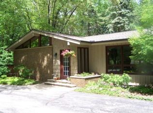 N5301 Meadowlark Rd, Sheboygan Falls, WI 53085