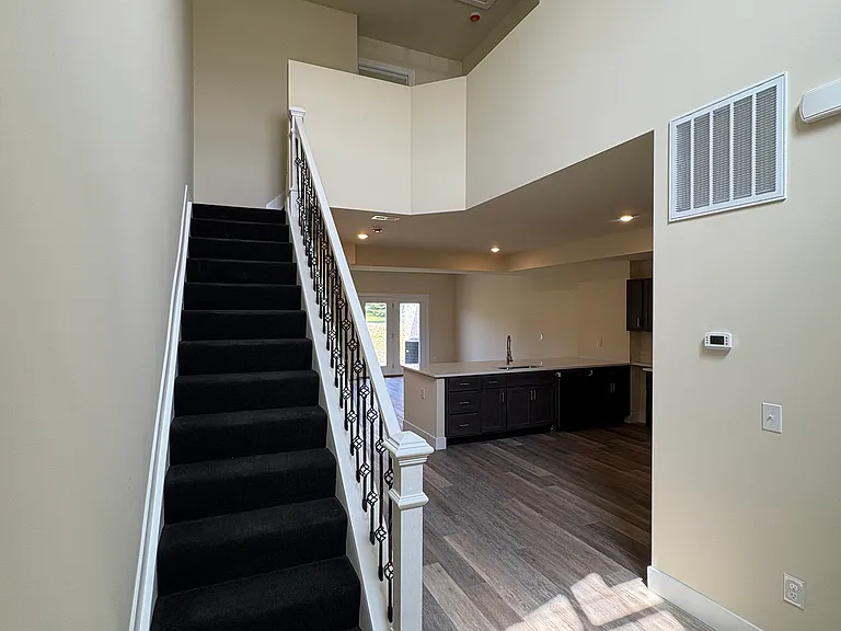 3840 Rohling Oaks Dr #M5 — Photo 4