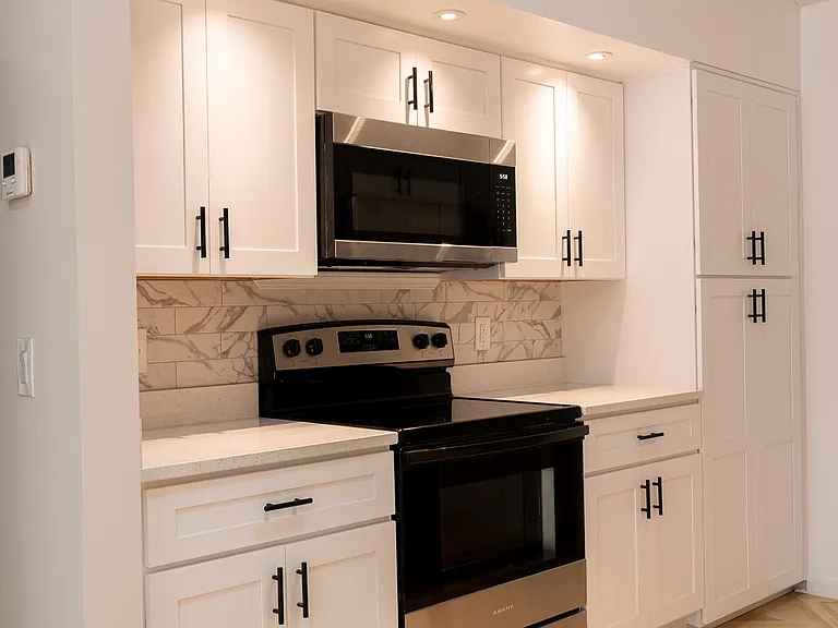 5401 Pullman Dr — Photo 12