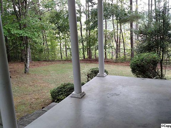 5th image of 525 Scenic Dr