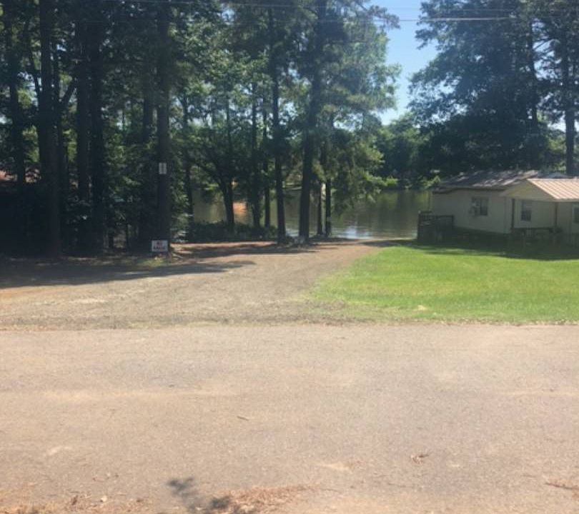 2nd image of 359 Hideaway Dr