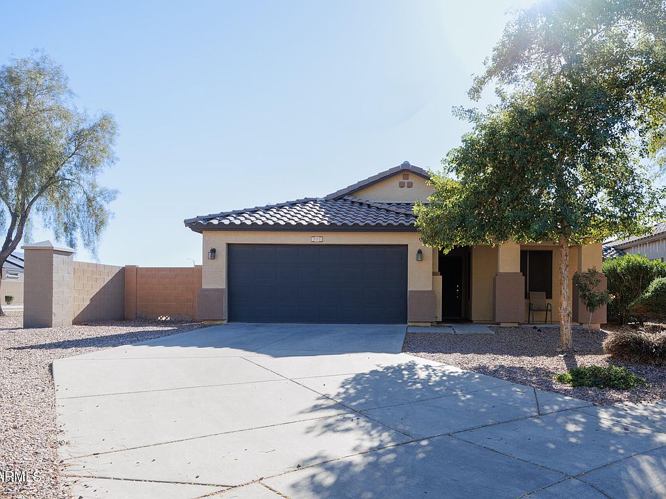 1st image of 771 W FAIRLANE Court