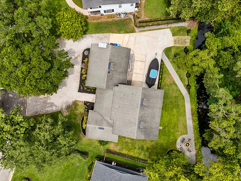 1440 Bonnie Burn Cir — Photo 29