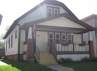 2056 S 70th St, West Allis, WI 53219