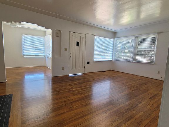 4th image of 703 Loring St