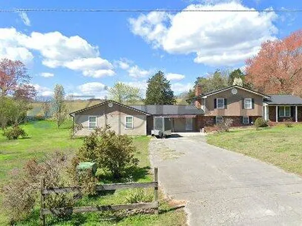 906 Diamond Cir, La Fayette, GA 30728