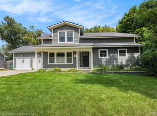 2831 Wisconsin Rd, Troy, MI 48083