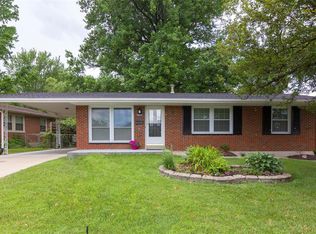 1811 Madison Ave, Edwardsville, IL 62025