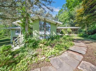 184 Hickory Hill Rd, New Britain, CT 06052