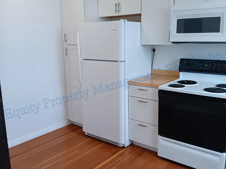 416 W Lewis St #114 — Photo 6