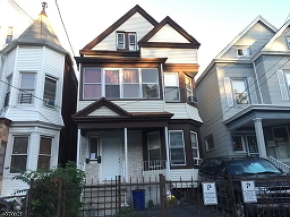 261 N 6th St, Newark, NJ 07107