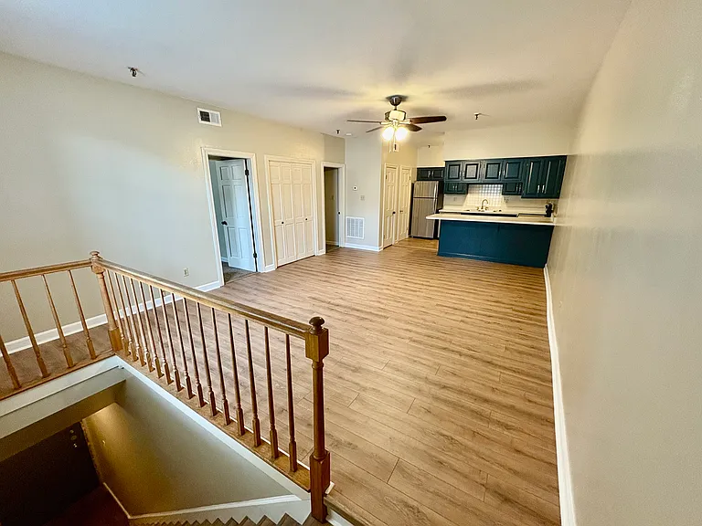 916 Dumaine St #4 — Photo 2