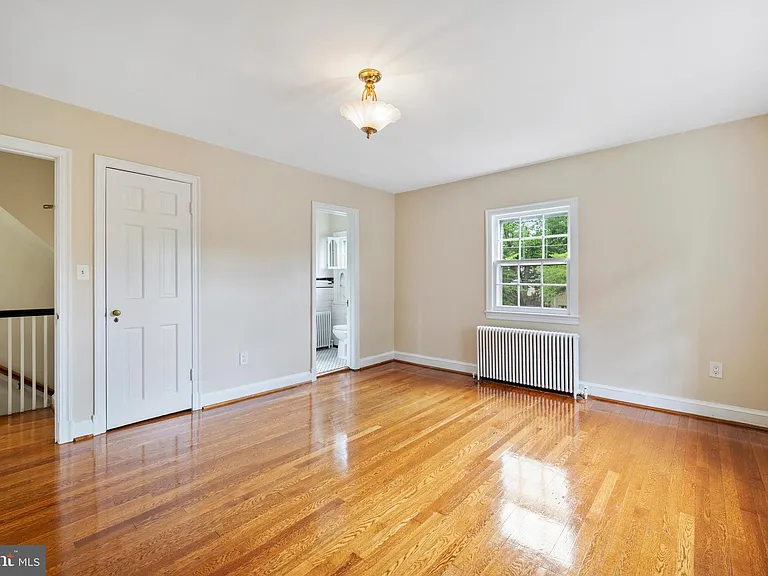 5122 Fairglen Ln — Photo 15