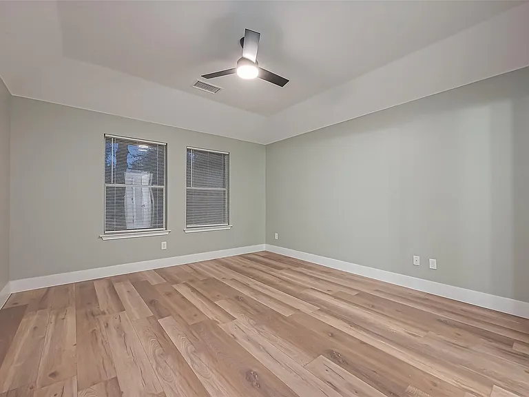 2 Garden Lodge Pl — Photo 29