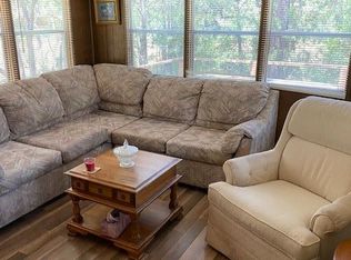 2059 Grey Squirrel Trl, Overgaard, AZ 85933