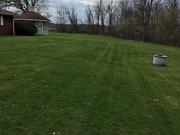 4th image of 8118 Route 22