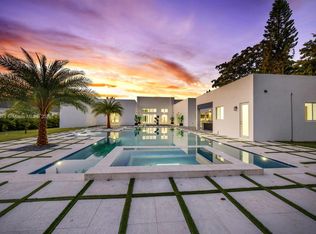 11220 SW 95th St, Miami, FL 33176