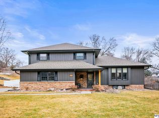 12308 Westover Rd, Omaha, NE 68154