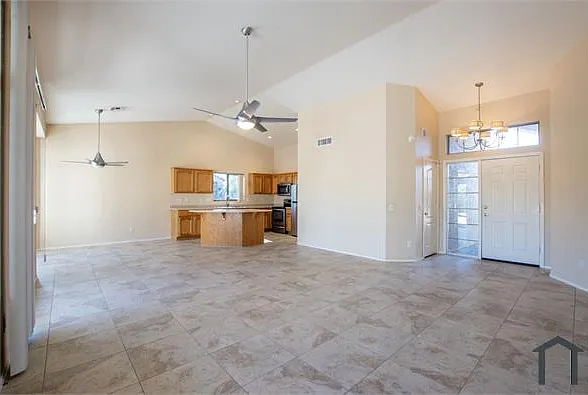3 bed, 1500 sqft, $1,999 — Photo 1