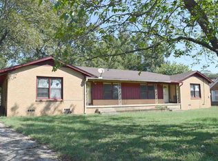 714A E 1st, Hughes Springs, TX 75656
