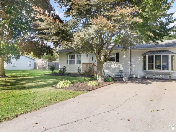 7860 Forrestway Dr, Monroe, MI 48161
