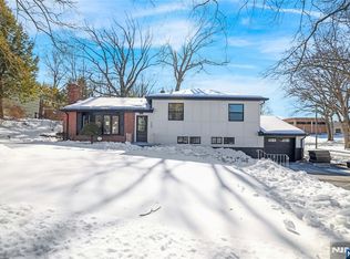 589 Fletcher Ave, Oradell, NJ 07649