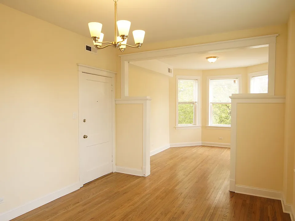 2814 Troy LLC