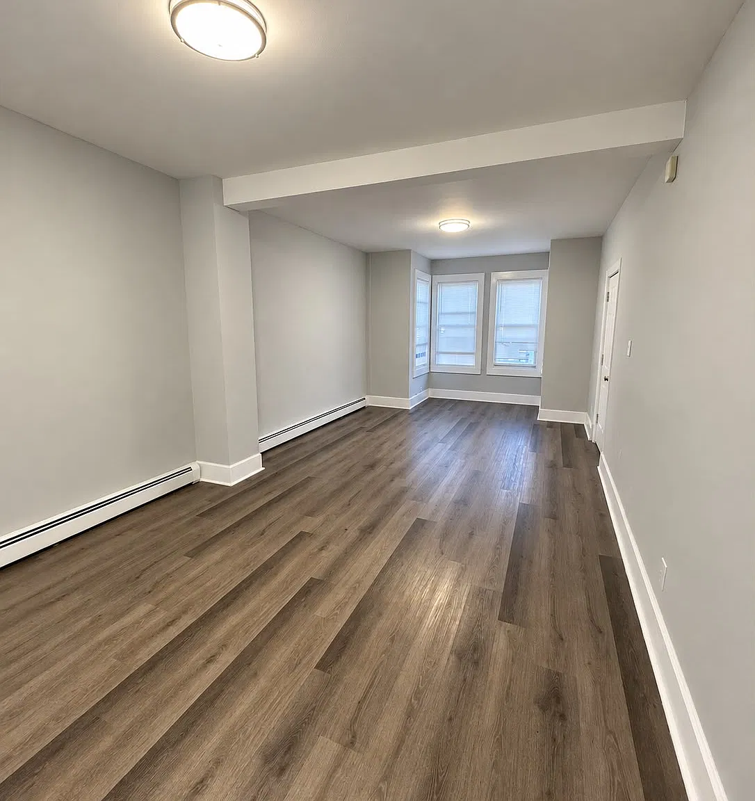 2 bed, $1,800 — Photo 2
