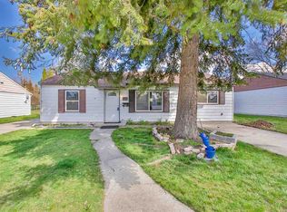 5230 W Hoffman Pl, Spokane, WA 99205