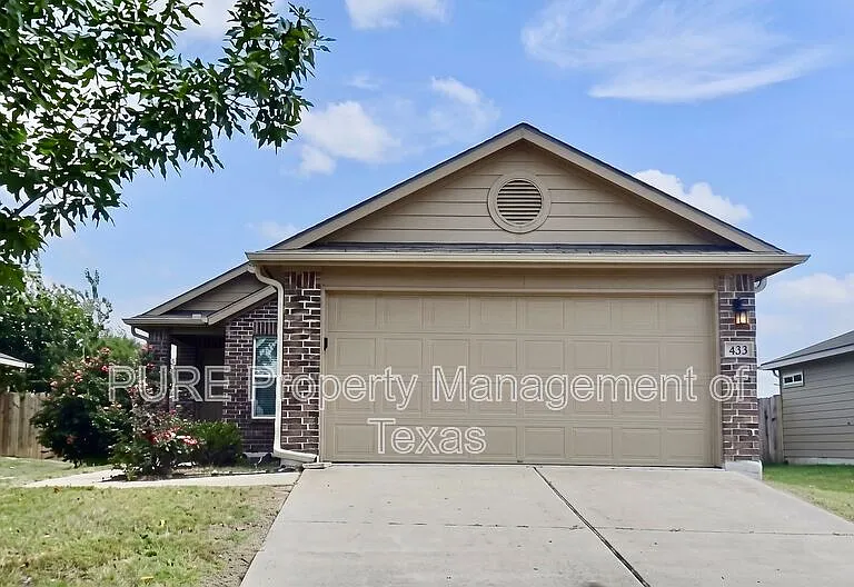 433 Moulins Ln — Photo 1