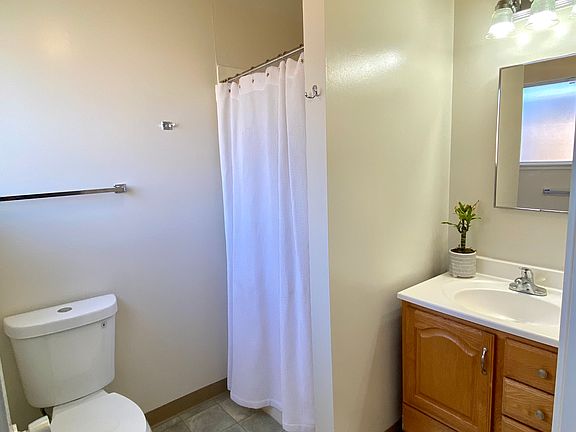 4th image of 431 Portola Dr