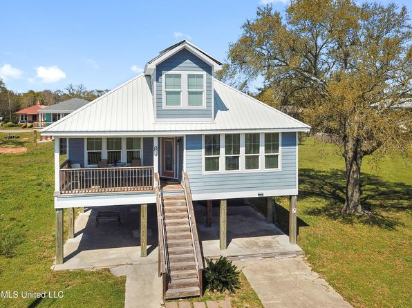 Waterfront Gulfport MS Waterfront Homes For Sale 84 Homes Zillow   38e72da4ee4b248e2097e6d08a0aecd6 P E 