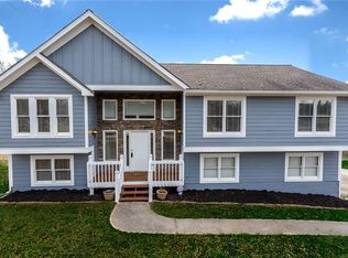 461 Hitchcock Rd, Dallas, GA 30157